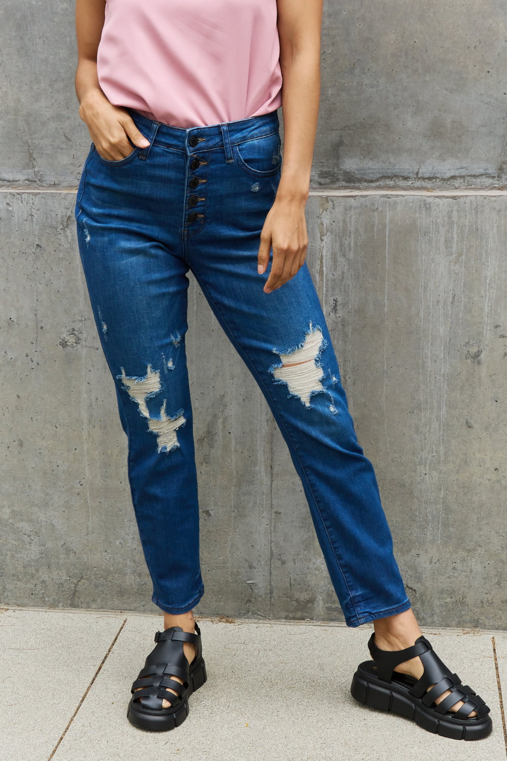 Judy Blue | Melanie High Waisted Distressed Boyfriend Jeans