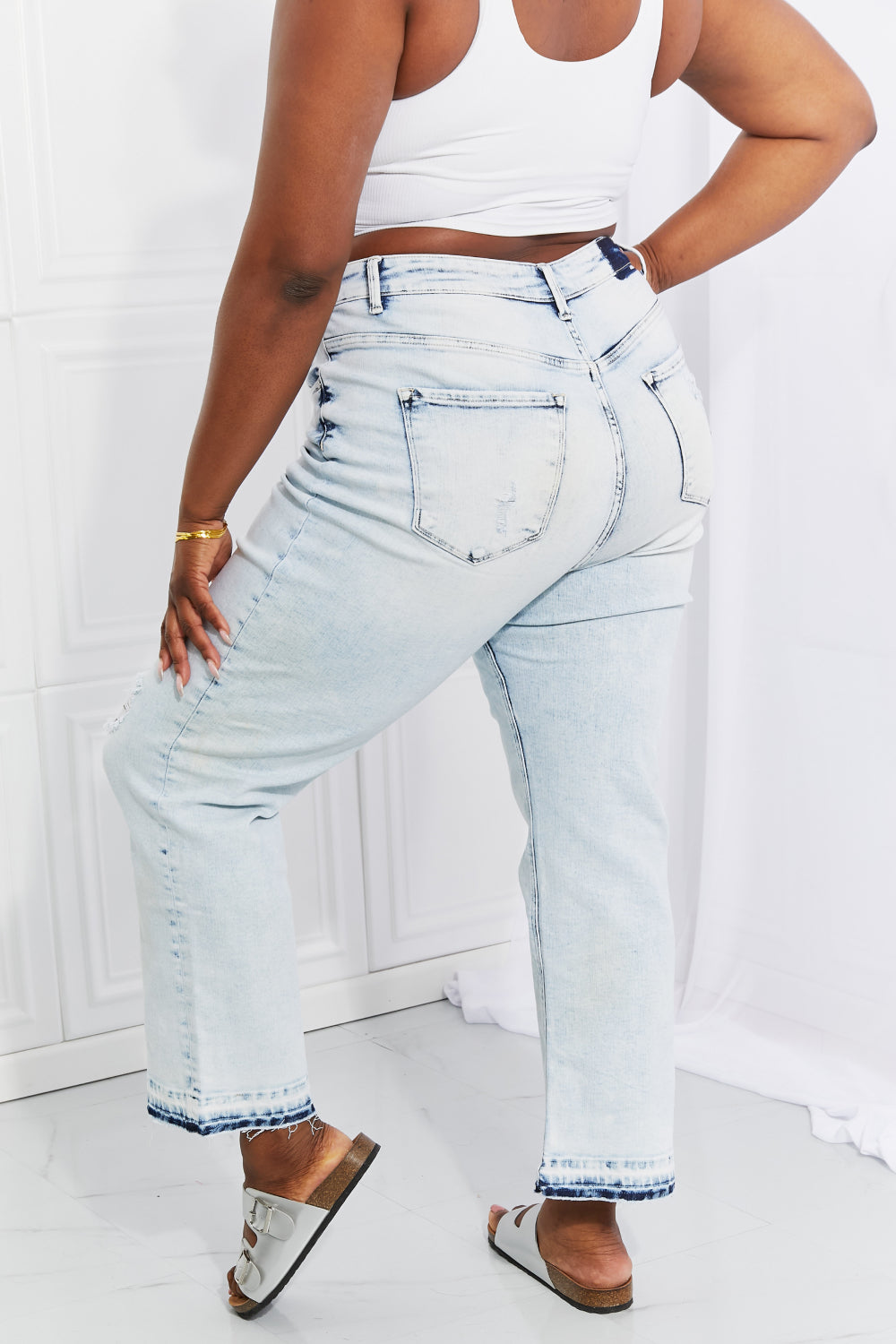 RISEN | Camille Acid Wash Crop Straight Jeans