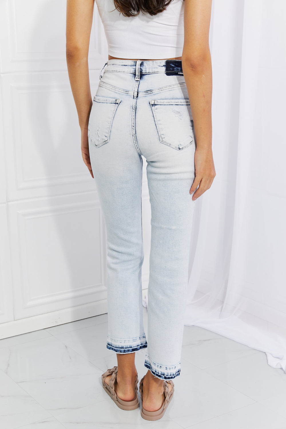 RISEN | Camille Acid Wash Crop Straight Jeans