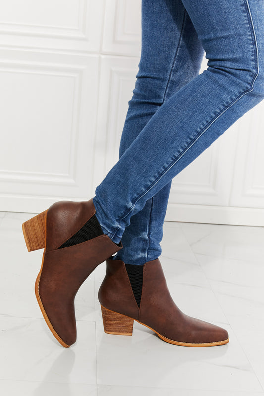 MMShoes | Back At It Point Toe Bootie in Chocolate