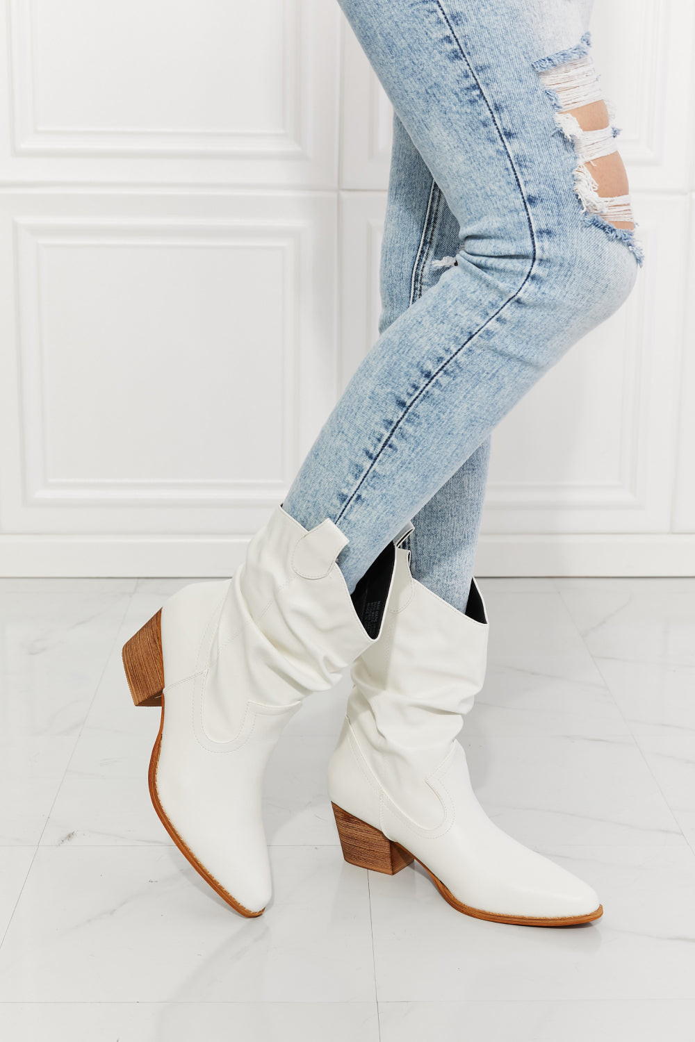 MMShoes | Better in Texas Scrunch Cowboy Boots in White